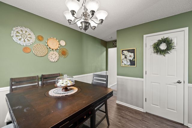 336 Holiday Circle 80, West Des Moines, IA 50265