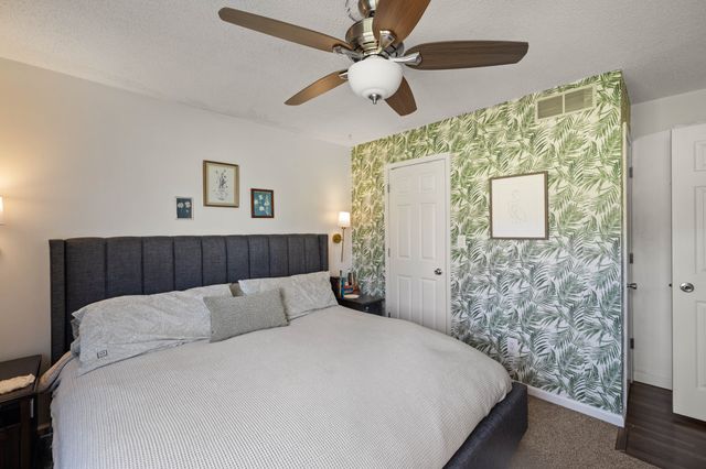 336 Holiday Circle 80, West Des Moines, IA 50265