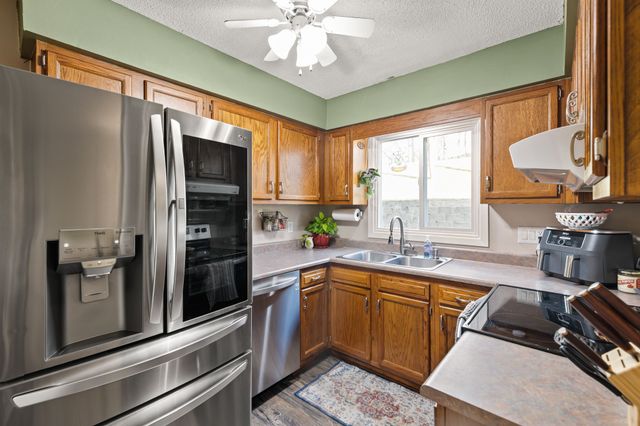 336 Holiday Circle 80, West Des Moines, IA 50265