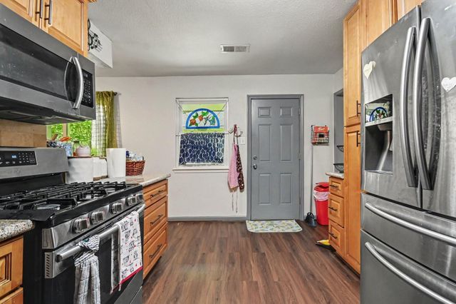 423 Merriweather Street, Houston, TX 77598