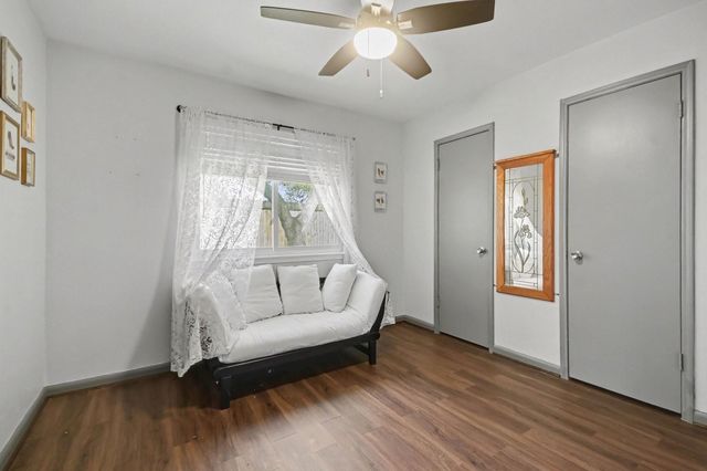 423 Merriweather Street, Houston, TX 77598