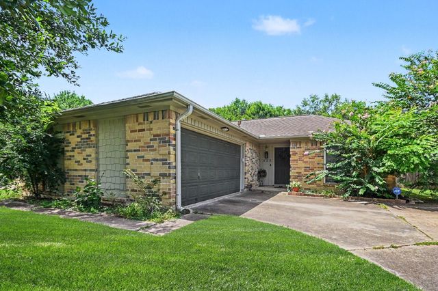 423 Merriweather Street, Houston, TX 77598