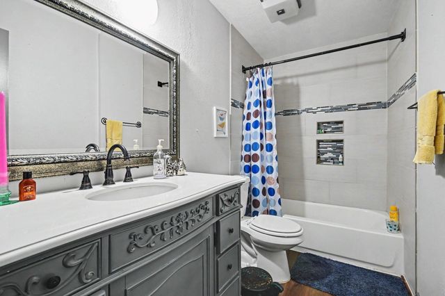 423 Merriweather Street, Houston, TX 77598