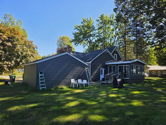 8541 Sheridan Street, Montague, MI 49437