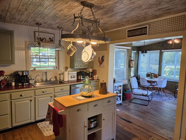 8541 Sheridan Street, Montague, MI 49437