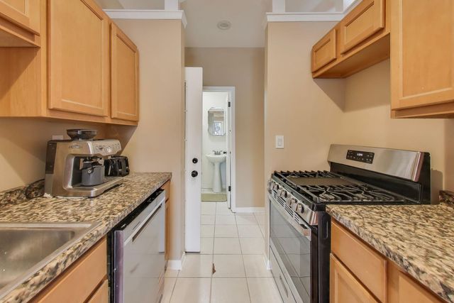 2907 Gregg Drive, Mchenry, IL 60050