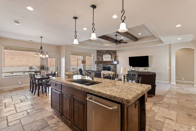 340 W TONALLI DR, Ivins, UT 84738