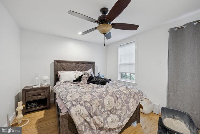 4310 SPRUCE ST, Philadelphia, PA 19104