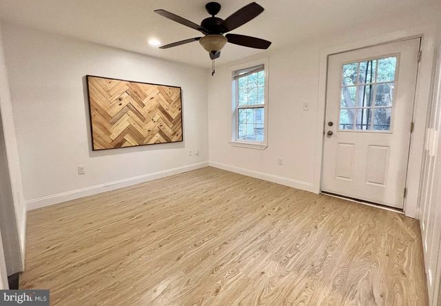 4310 SPRUCE ST, Philadelphia, PA 19104