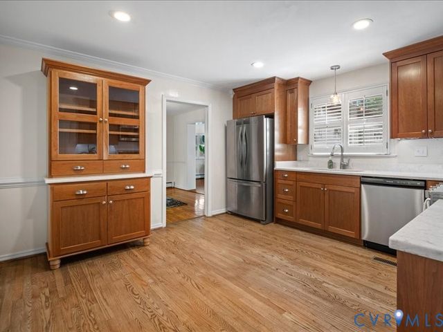 6219 Monument Ave, Richmond, VA 23226