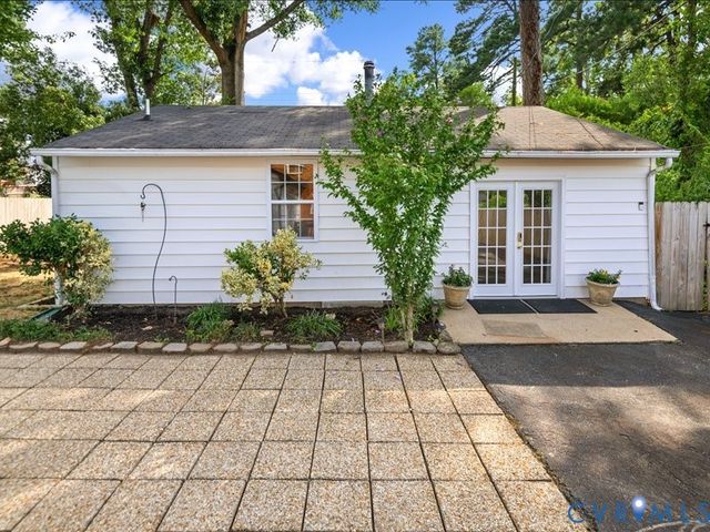 6219 Monument Ave, Richmond, VA 23226