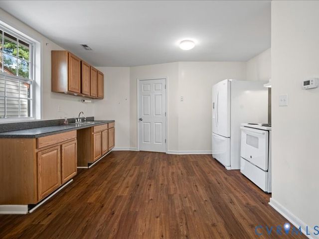 6219 Monument Ave, Richmond, VA 23226