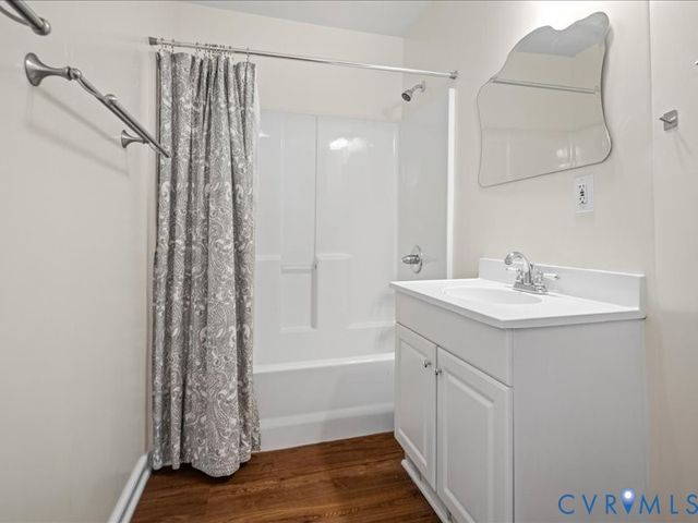 6219 Monument Ave, Richmond, VA 23226