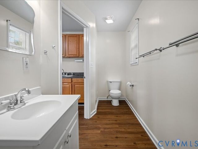 6219 Monument Ave, Richmond, VA 23226