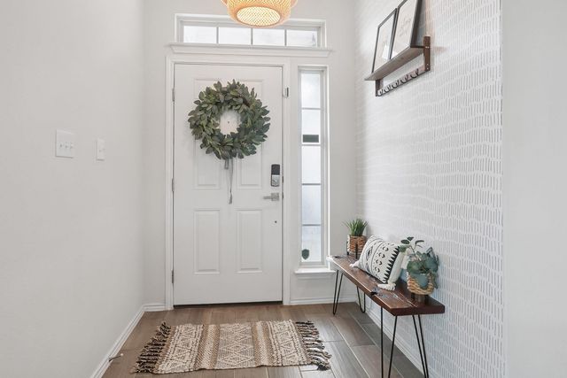 732 Manzano LN, Pflugerville, TX 78660