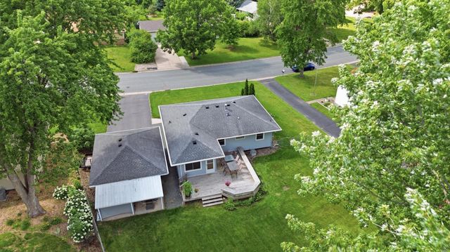 4250 Diamond Drive, Eagan, MN 55122