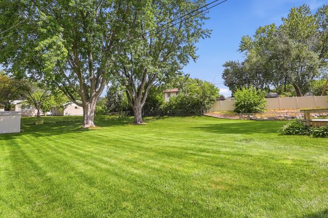 4250 Diamond Drive, Eagan, MN 55122