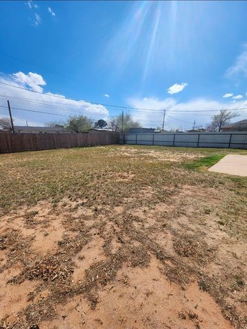 4409 Roosevelt Dr, Midland, TX 79703