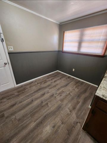 4409 Roosevelt Dr, Midland, TX 79703