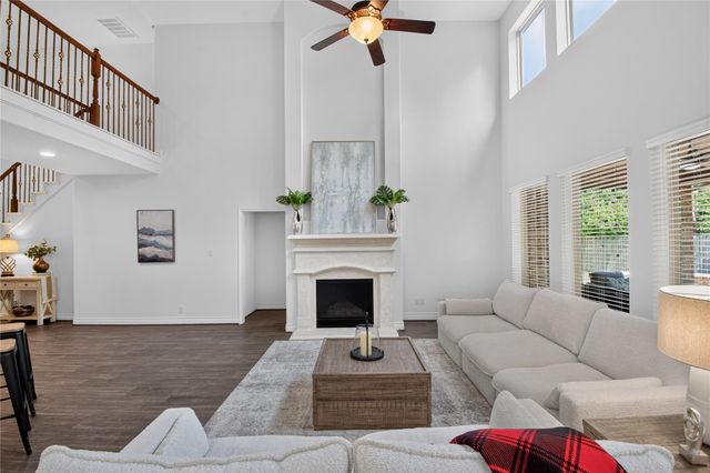164 Deerfield Meadow Drive, Conroe, TX 77384