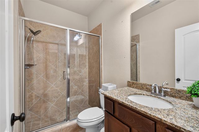 164 Deerfield Meadow Drive, Conroe, TX 77384