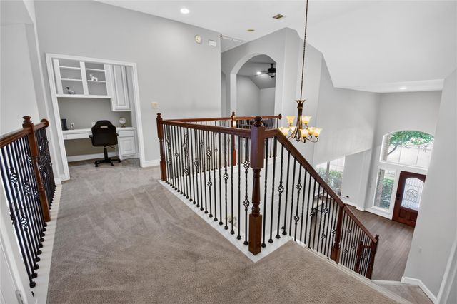 164 Deerfield Meadow Drive, Conroe, TX 77384
