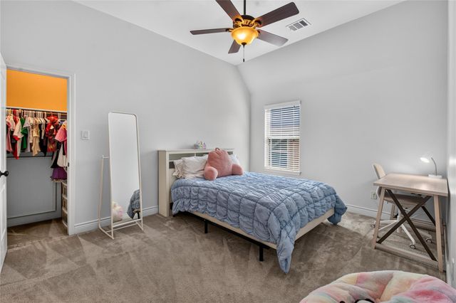164 Deerfield Meadow Drive, Conroe, TX 77384