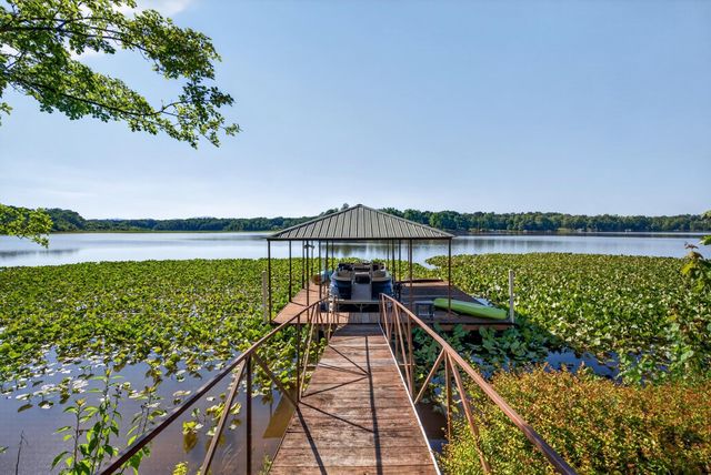 1125 Dickson Road, Campobello, SC 29322