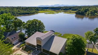 1125 Dickson Road, Campobello, SC 29322