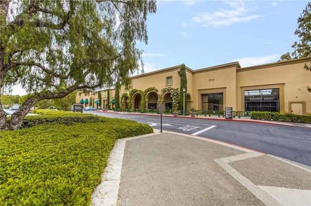 11 Highfield, Irvine, CA 92618