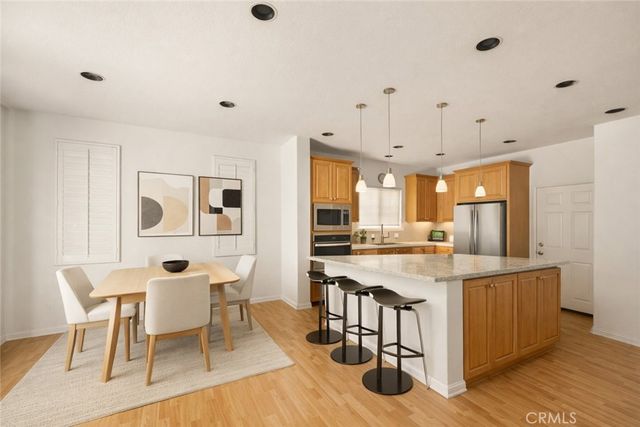 11 Highfield, Irvine, CA 92618