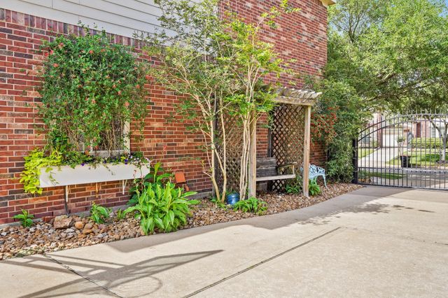 9602 Silver Birch Court, Missouri City, TX 77459