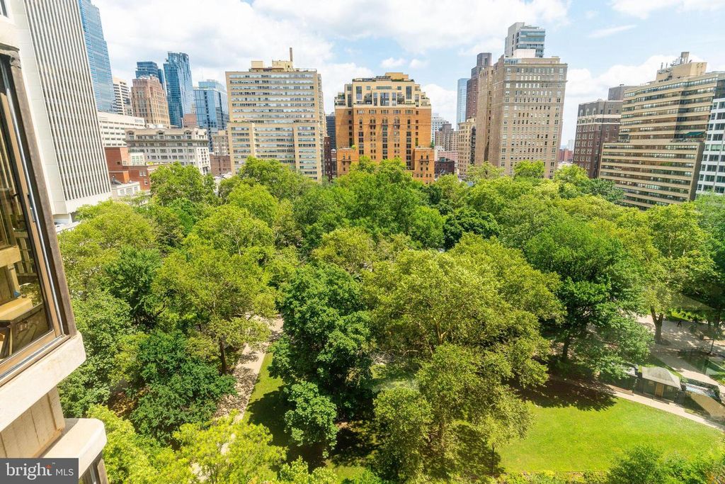 202-10 W RITTENHOUSE SQ #1108, Philadelphia, PA 19103