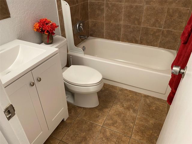 2700 Coral Springs Drive 211, Coral Springs, FL 33065