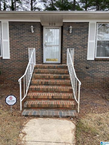 909 OWEN AVENUE, Fairfield, AL 35064