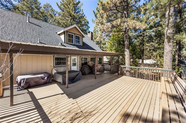 547 Chipmunk, Big Bear Lake, CA 92315