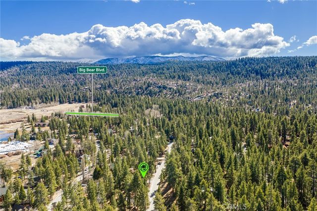 547 Chipmunk, Big Bear Lake, CA 92315