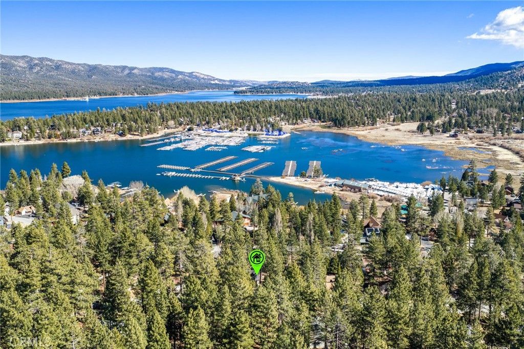 547 Chipmunk, Big Bear Lake, CA 92315