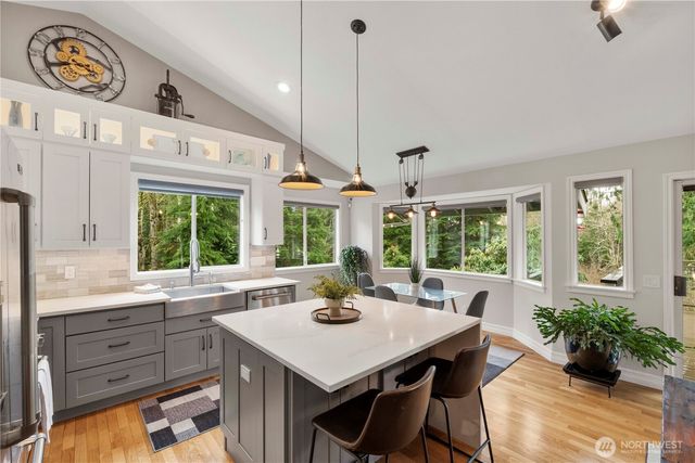 23059 265th Place SE, Maple Valley, WA 98038