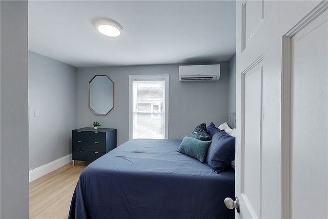 382 Spring Street 2, Newport, RI 02840