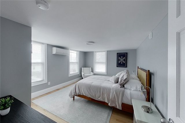 382 Spring Street 2, Newport, RI 02840