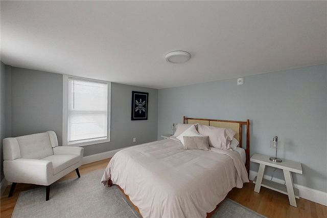382 Spring Street 2, Newport, RI 02840