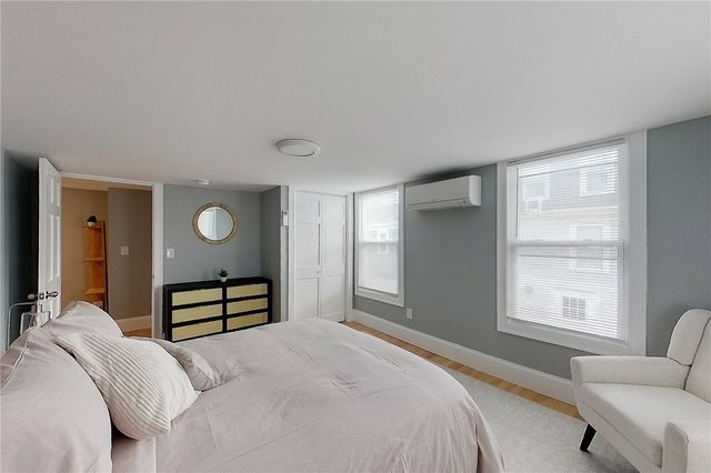 382 Spring Street 2, Newport, RI 02840