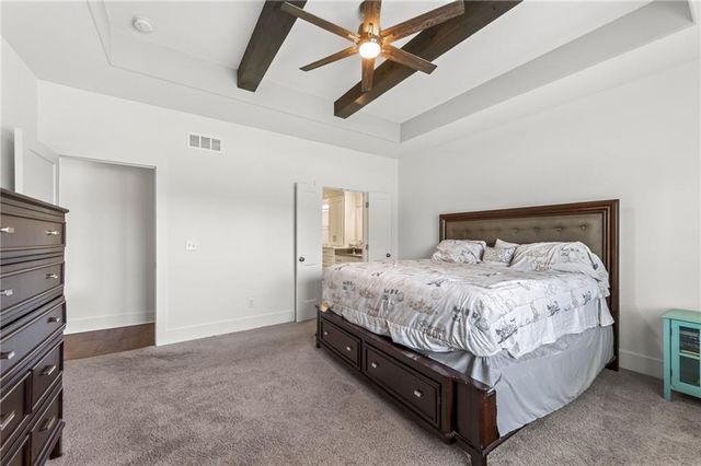2309 NE Colonnade Avenue, Blue Springs, MO 64029