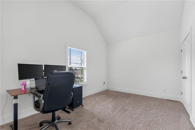 2309 NE Colonnade Avenue, Blue Springs, MO 64029