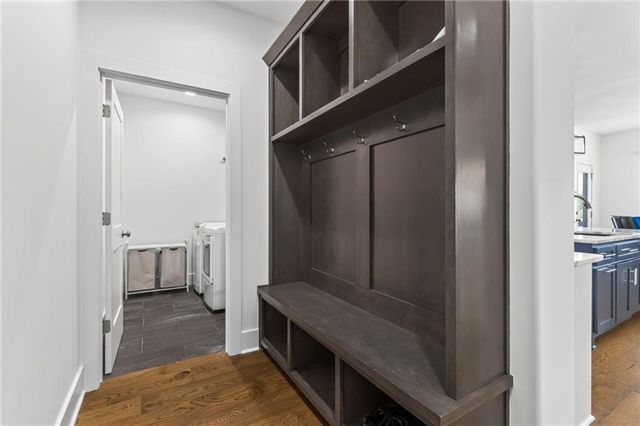 2309 NE Colonnade Avenue, Blue Springs, MO 64029
