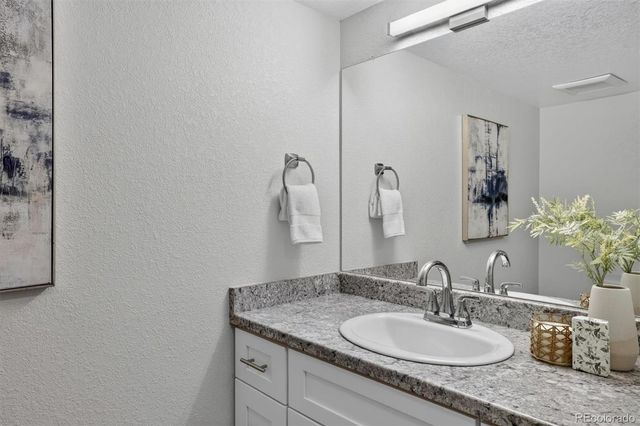 4784 Fraser Way, Denver, CO 80239