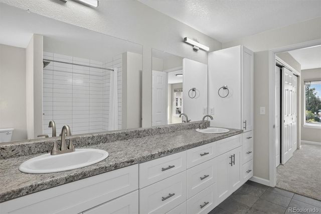 4784 Fraser Way, Denver, CO 80239