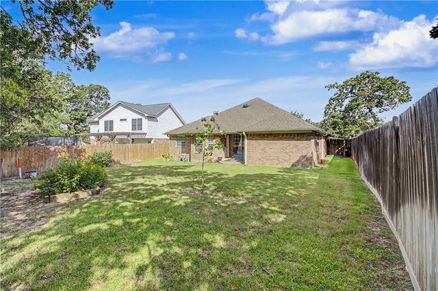 3118 Pleasant Grove Drive, College Station, TX 77845