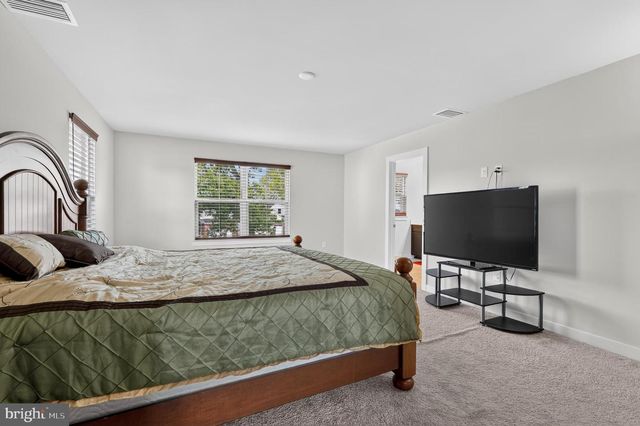 1061 LIFFORD RD, Cheltenham, PA 19012